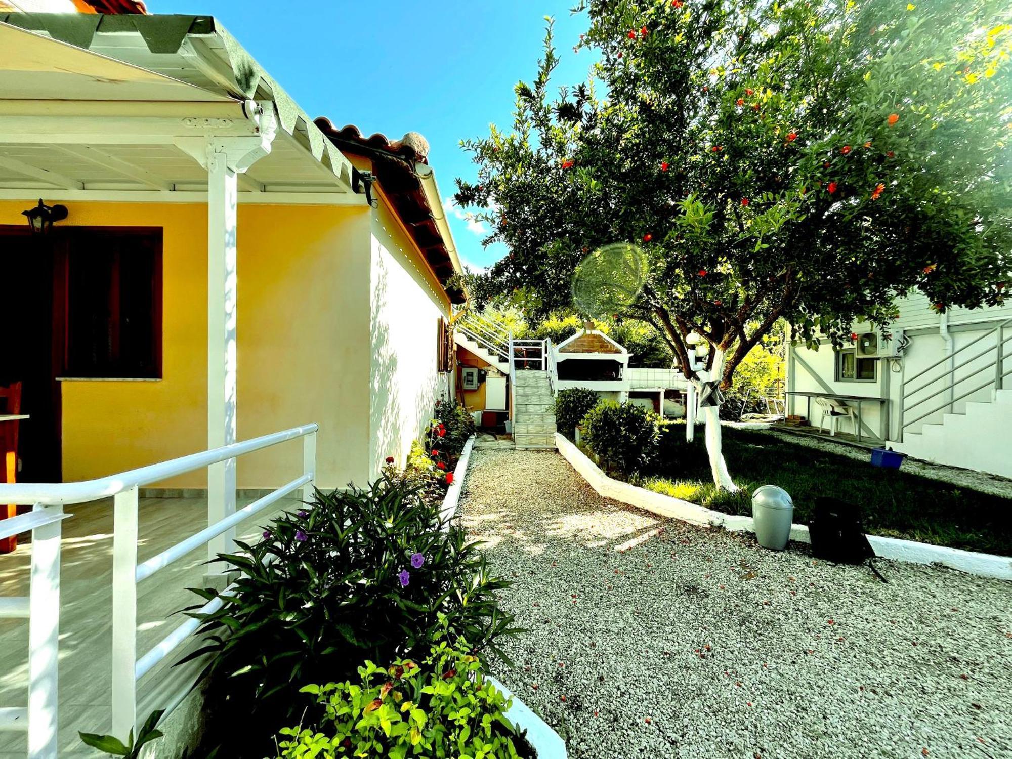 Garden Rooms ฮีมาเรอ ภายนอก รูปภาพ