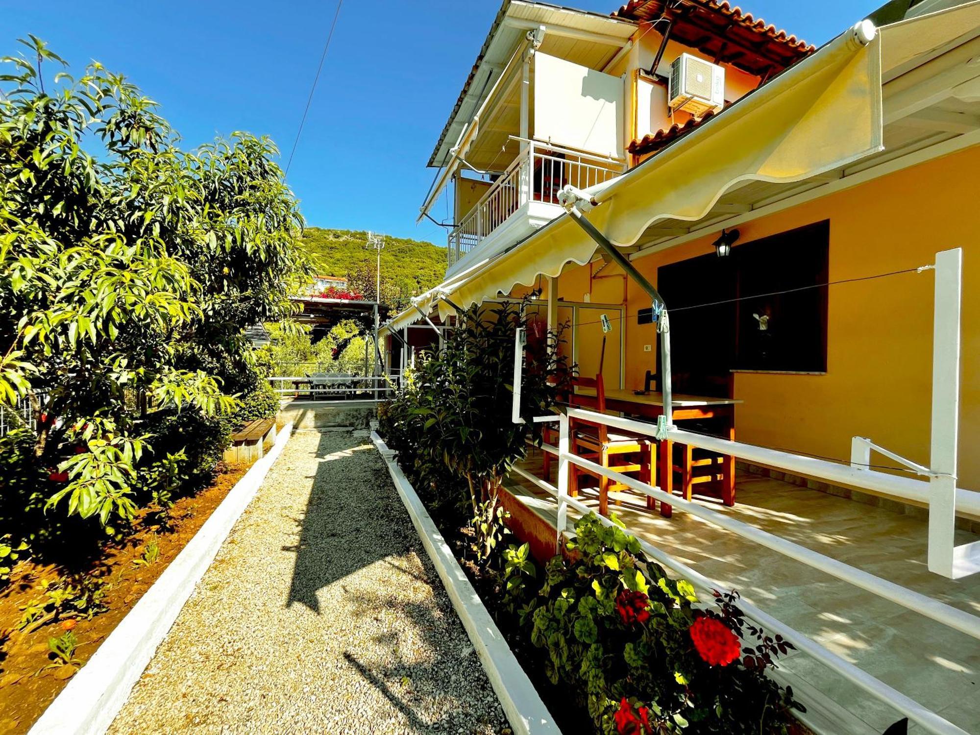Garden Rooms ฮีมาเรอ ภายนอก รูปภาพ